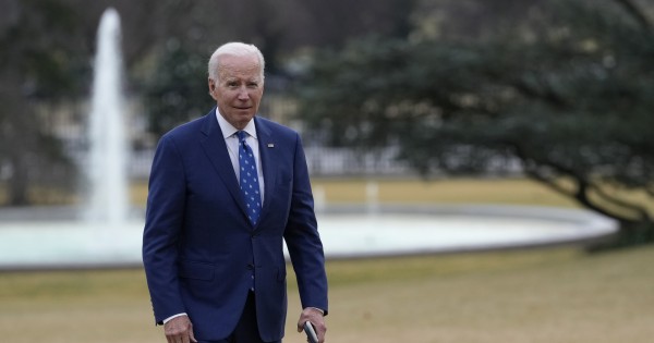 Two years after taking office, Biden takes advantage of his trip to Mexico to announce his first visit to the border