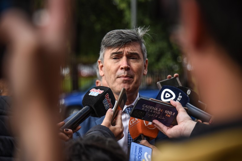 Passerini propone un plan para que los intendentes puedan demandar por las tasas en la Corte