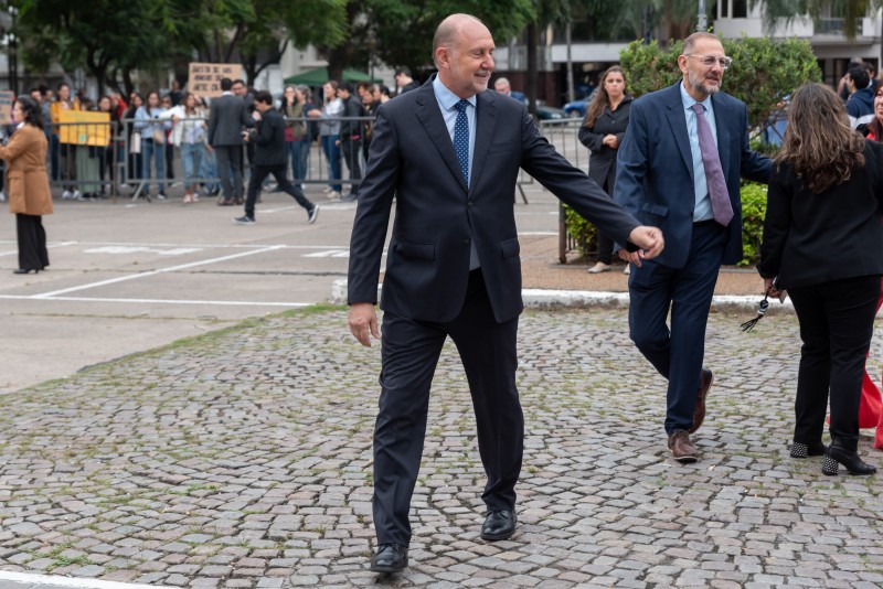 Perotti dice que va a encabezar una lista de diputados provinciales pero lo mencionan para senador nacional