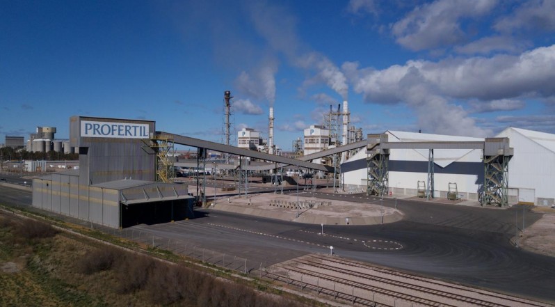 La planta de Profesrtil en Bahía Blanca.