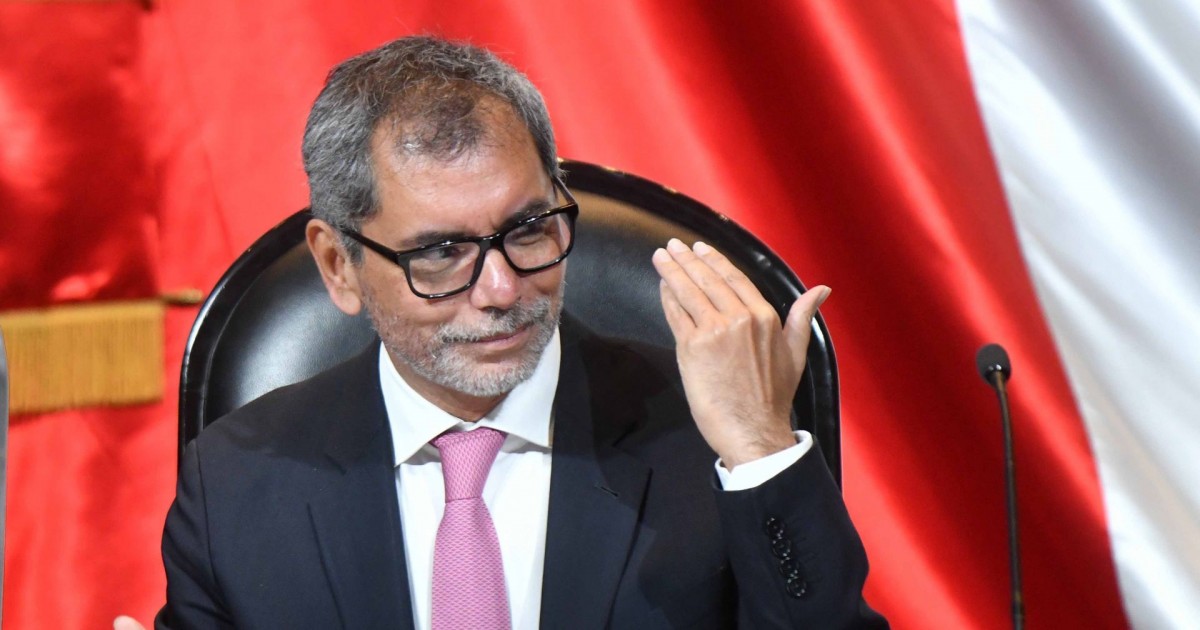 Pemex: Fitch Confirma que el Apoyo Gubernamental No Afecta la Calificación Crediticia, Pero Advierte Sobre la Sostenibilidad a Largo Plazo