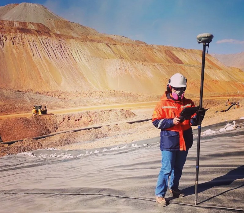 Milei prometió tierras raras y uranio, pero Estados Unidos se empantana en las provincias Milei prometió tierras raras y uranio, pero Estados Unidos se empantana en las provincias