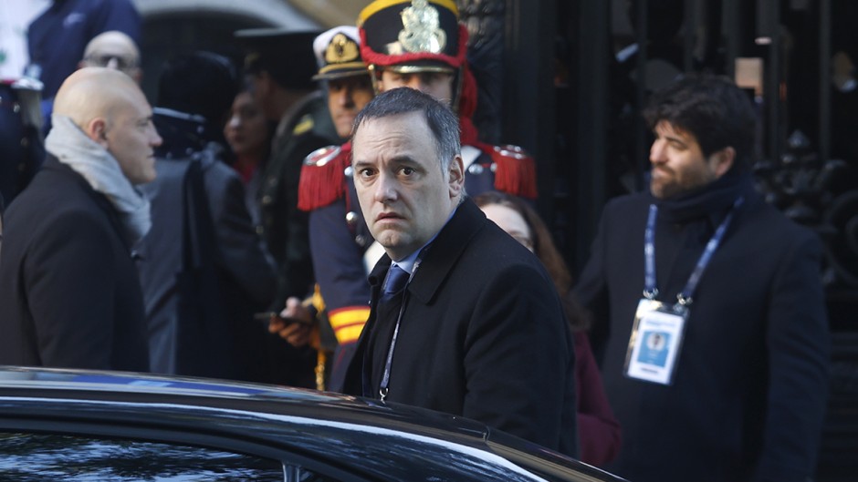 Adorni declaró que ganó USD 600 mil en bitcoin pero decidió vivir "como si no los tuviera" hasta que fue funcionario