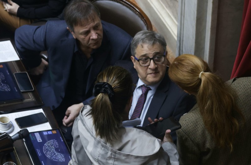 Los diputados Zago y Falcone.