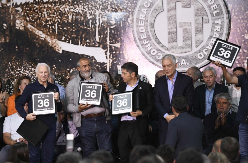 Kicillof le hace un guiño a la ortodoxia peronista y encabezó un acto en homenaje a Rucci