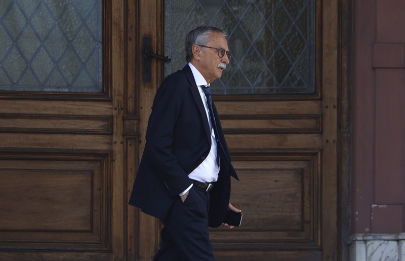 Denuncian que el Gobierno repartió la mitad de las vacunas antigripales y ya hay faltantes