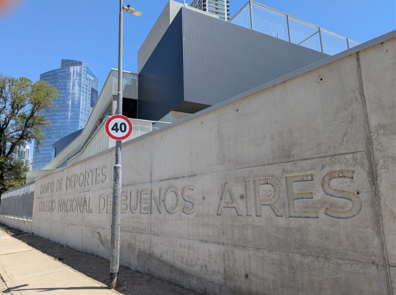 Avanzan las obras del campo de deportes del Nacional Buenos Aires y se inauguraría en pocas semanas Avanzan las obras del campo de deportes del Nacional Buenos Aires y se inauguraría en pocas semanas