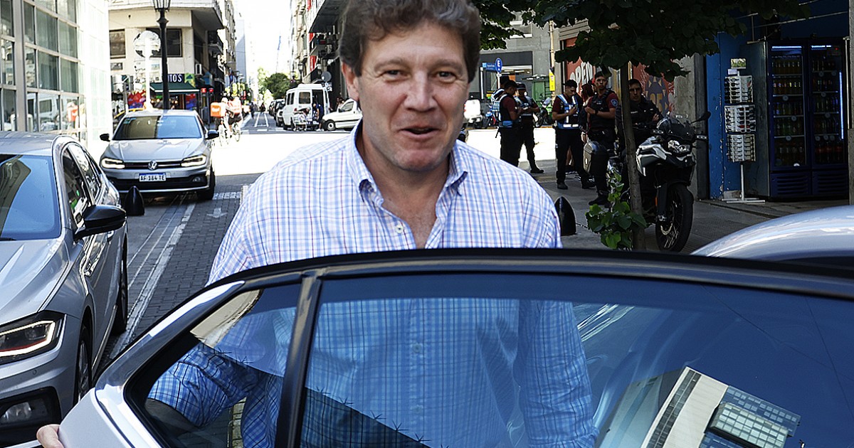 Melella traicionó al bloque peronista a cambio de fondos para pagar los sueldos