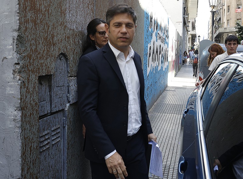 Kicillof, Massa y Gerardo Zamora salen a buscar a los gobernadores del medio
