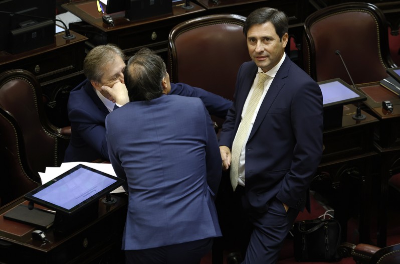 Eduardo Vischi, Camau Espínola y Göerling.