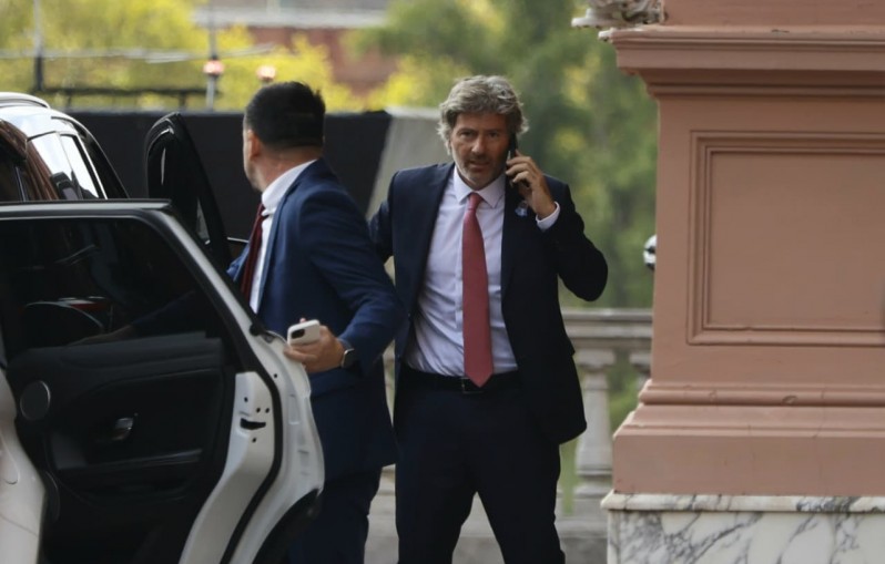 Juan Bautista Mahiques, el eje de la polémica en Rivadavia.