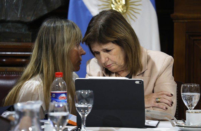 Bullrich busca votos para quedarse con la presidencia del Senado