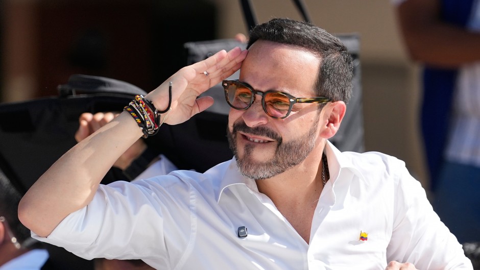 El Milei colombiano sorprende y gana la primera vuelta al candidato de Petro