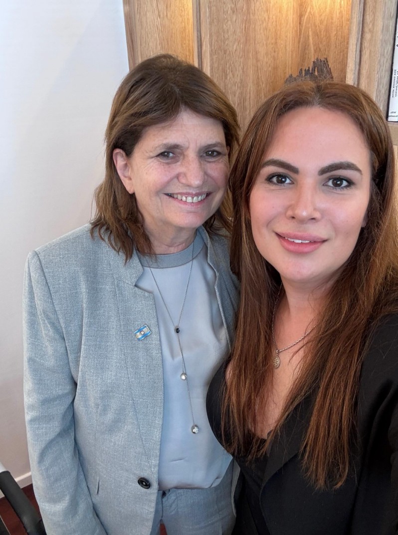 Renuncia otra funcionaria de Bullrich en medio de la crisis con los Milei Renuncia otra funcionaria de Bullrich en medio de la crisis con los Milei
