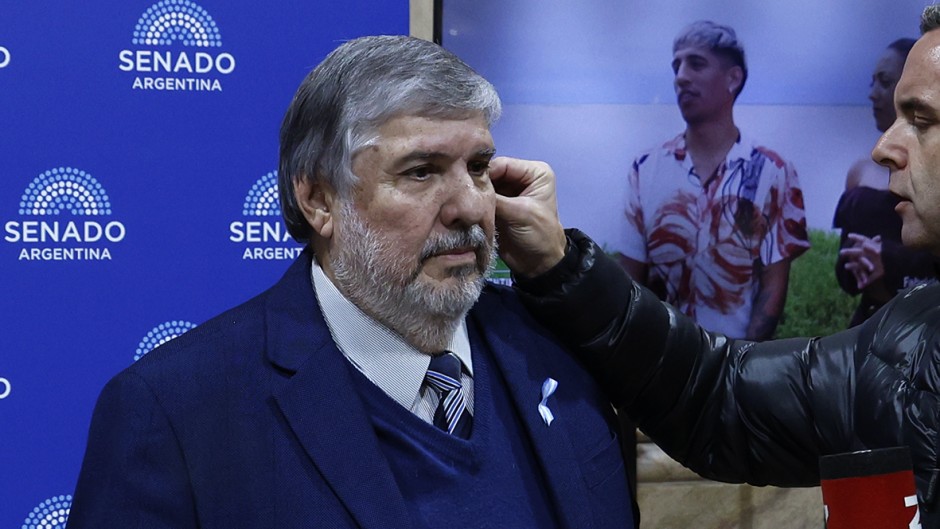 El peronismo analiza presentar un proyecto de "Ficha Sana" en respuesta a Ficha Limpia