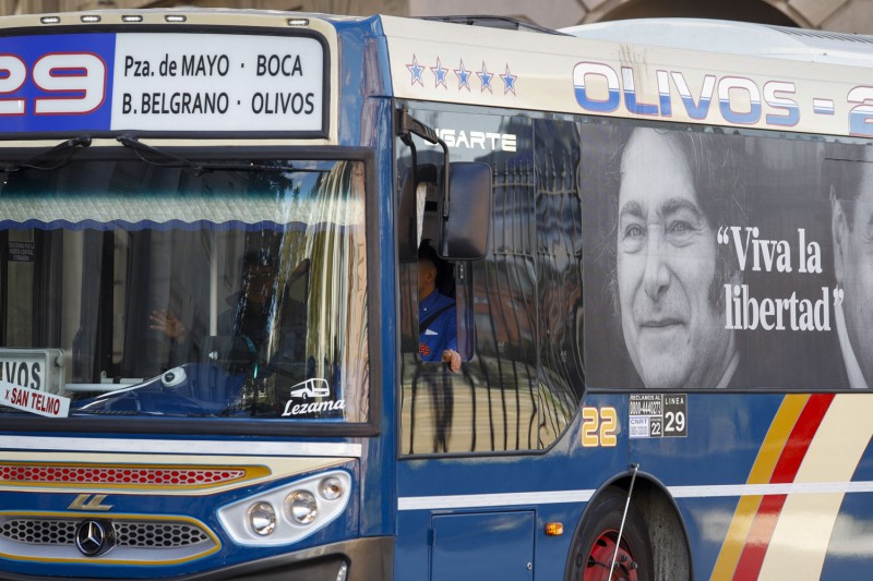 El Gobierno congeló el subsidio a la tarifa social de colectivos y alertan que el peso caerá en usuarios y municipios