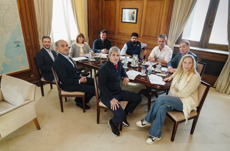 La mesa política se reunió este miércoles antes de la vigila en Tucumán.