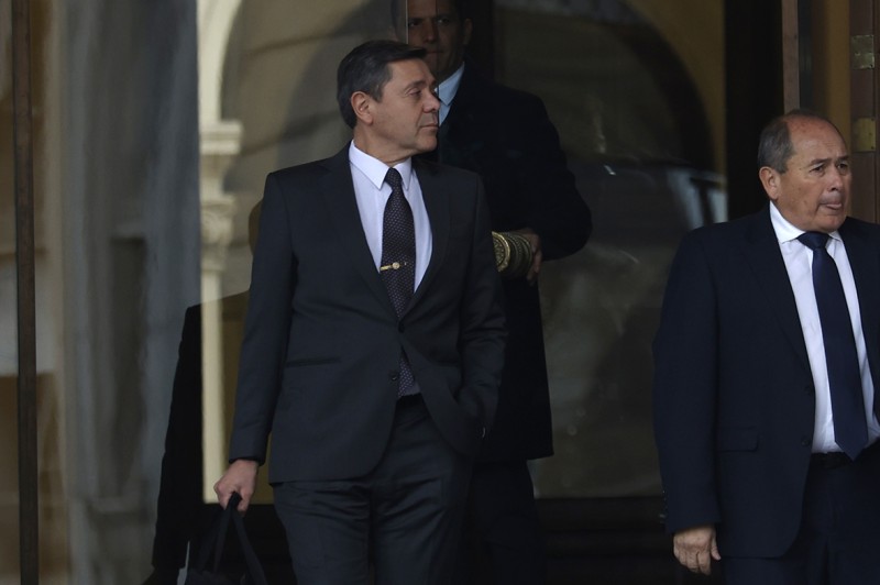 La derogación del decreto del practicaje potenció la interna entre la Armada y Prefectura