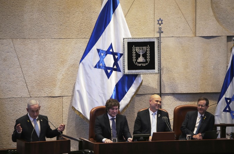 Milei con Netanyahu en la Knéset