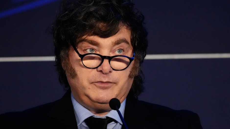 Se posterga hasta nuevo aviso el Movistar de Milei, la inflación mayorista saltó al 3,2%