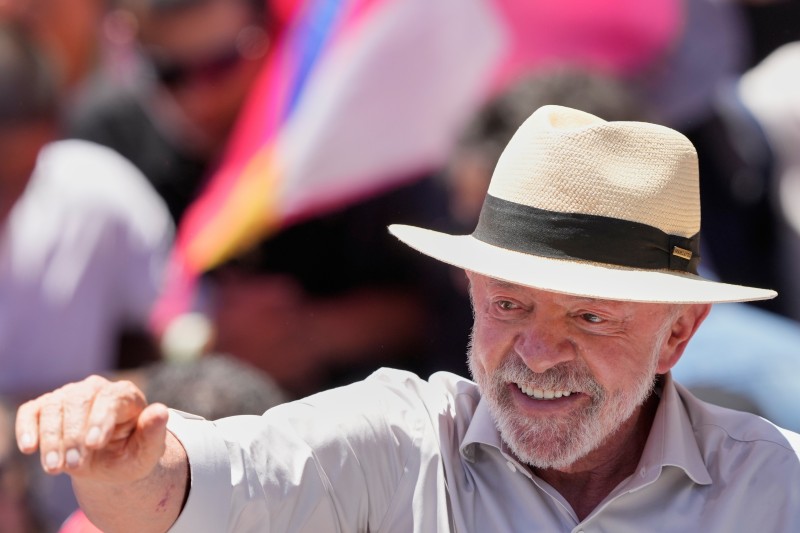 Crece el temor al regreso de Bolsonaro y en el equipo de Lula creen que el debate del viernes será decisivo