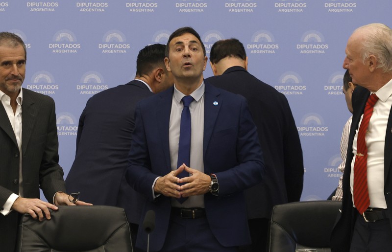 Se perdieron 155 mil empleos formales en un año y el salario mínimo es inferior al de 2001