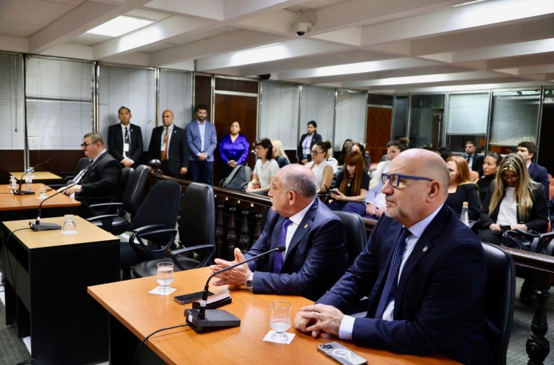 Los acusadores Juez y Barroetaveña 
