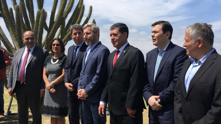 Resultado de imagen para La Rioja impulsa un corredor bioceÃ¡nico de USD 1.800 millones para el desarrollo del Norte argentino